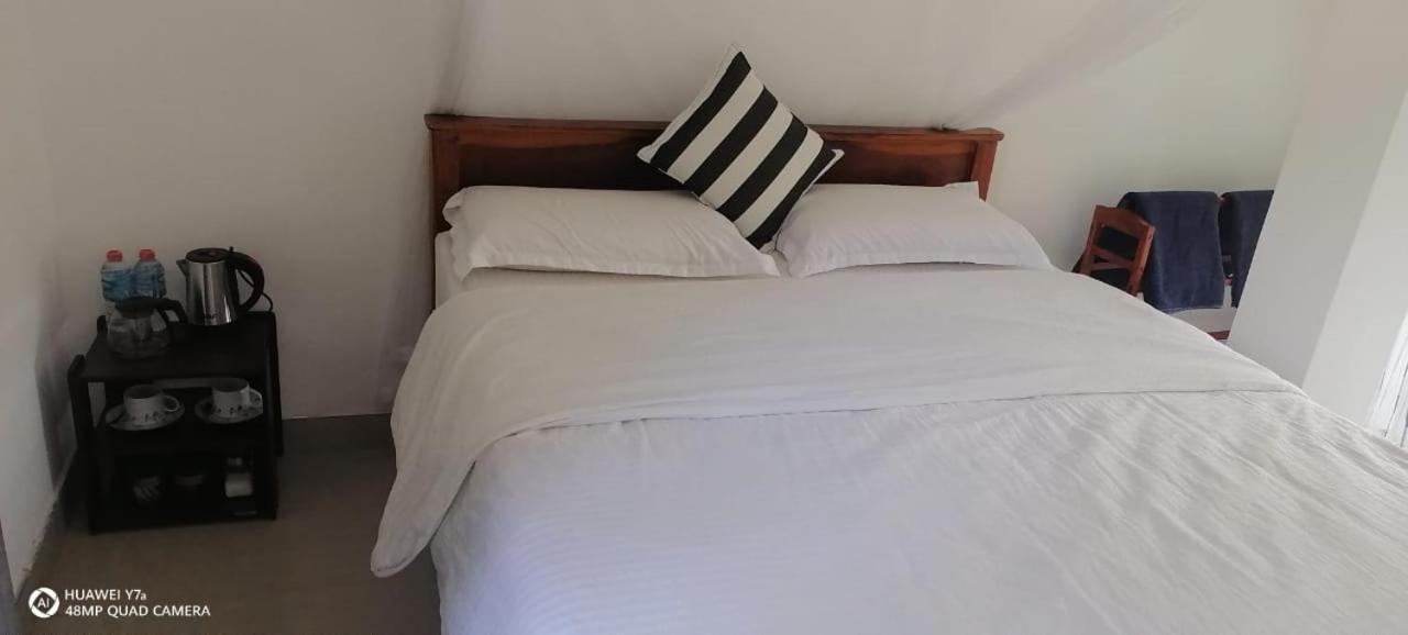 Isuru Homestay Ella Exteriör bild