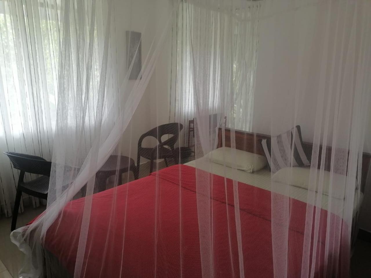 Isuru Homestay Ella Exteriör bild
